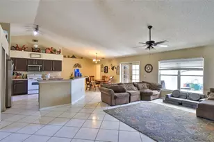 3076 Sky St, Deltona, FL 32738 - Photo 9