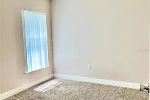 124 Lancaster Dr, Davenport, FL 33897 - Photo 21
