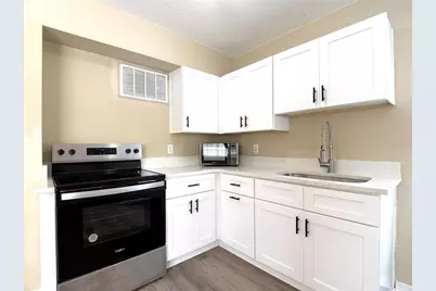 501 Coconut Palm Way #Lockout, Davenport, FL 33897 - Photo 3