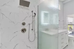 3911 Venice Dr, Orlando, FL 32806 - Photo 33