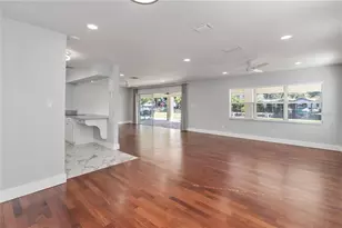 3911 Venice Dr, Orlando, FL 32806 - Photo 15