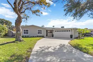 3911 Venice Dr, Orlando, FL 32806 - Photo 5