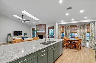 1113 Climbing Rose Dr, Orlando, FL 32818 - Photo 15