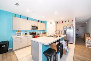 404 Quarry Rock Cir, Kissimmee, FL 34758 - Photo 9