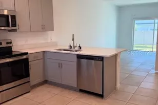 2096 Viewfinder St, Kissimmee, FL 34758 - Photo 3