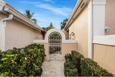 58 Windsor Lane, Palm Beach Gardens, FL 33418 - Photo 5