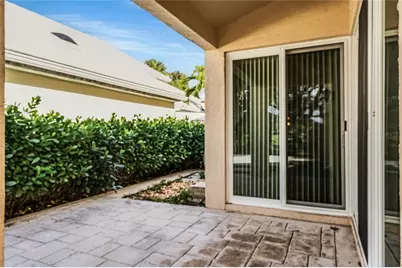 58 Windsor Lane, Palm Beach Gardens, FL 33418 - Photo 15