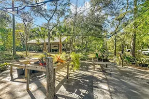 1825 Pams Way, Geneva, FL 32732 - Photo 39