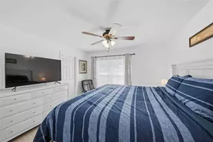 8750 Brackenwood Dr, Orlando, FL 32829 - Photo 13