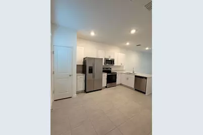 2975 Skyline Loop, Kissimmee, FL 34758 - Photo 7