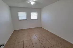 826 Sky Lake Cir, Orlando, FL 32809 - Photo 23