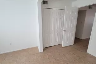 826 Sky Lake Cir, Orlando, FL 32809 - Photo 21