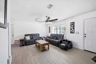 2904 E 5th Ave, Palmetto, FL 34221 - Photo 3