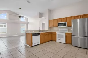 13555 Briarmoor Ct, Orlando, FL 32837 - Photo 5