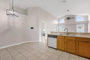 13555 Briarmoor Ct, Orlando, FL 32837 - Photo 7