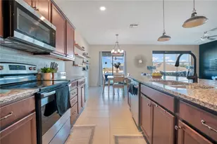 802 Citrus Isle Dr, Davenport, FL 33837 - Photo 17