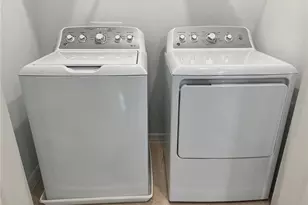 2211 Portrait St, Kissimmee, FL 34758 - Photo 9