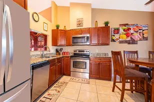 6733 Meritmoor Cir, Orlando, FL 32818 - Photo 5