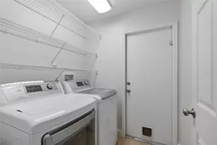 2537 Coachbridge Ct, Oviedo, FL 32766 - Photo 23