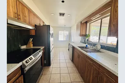 2360 Captain Drive, Deltona, FL 32738 - Photo 9