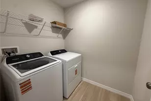 36776 Sagemoor Dr, Zephyrhills, FL 33541 - Photo 31