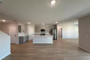 36776 Sagemoor Dr, Zephyrhills, FL 33541 - Photo 15