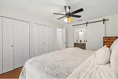 7736 Bay Cedar Drive, Orlando, FL 32835 - Photo 15