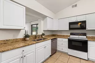 7736 Bay Cedar Dr, Orlando, FL 32835 - Photo 13