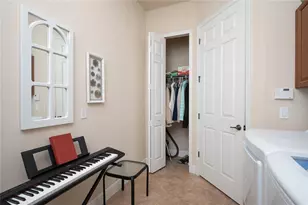 202 Lourdan Ct, Debary, FL 32713 - Photo 17