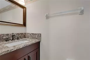 1259 Ballyshannon Pkwy, Orlando, FL 32828 - Photo 21