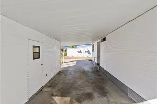 1740 SW 35th Cir, Okeechobee, FL 34974 - Photo 3