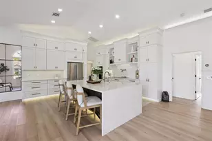 6212 Aventura Dr, Sarasota, FL 34241 - Photo 13