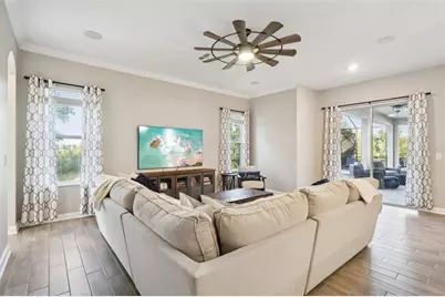 8847 Fallen Oak Drive, Davenport, FL 33896 - Photo 13