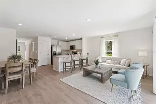 776 Preston Cv Dr, Saint Cloud, FL 34771 - Photo 3