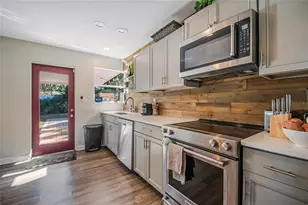 433 N Hampton Ave, Orlando, FL 32803 - Photo 13