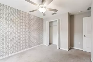 7419 Pearly Everlasting Ave, Tampa, FL 33619 - Photo 11