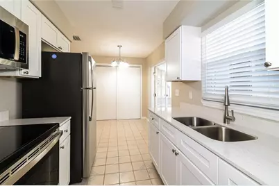 4243 Cynthia Street, Orlando, FL 32811 - Photo 7