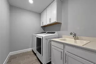 6256 Baywood Ct, Lakewood Ranch, FL 34211 - Photo 19