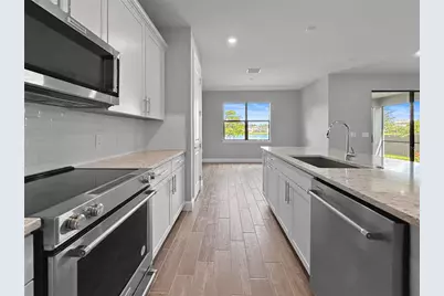 6256 Baywood Court, Lakewood Ranch, FL 34211 - Photo 7