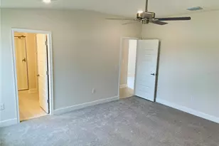 7568 Bent Tree Loop, Saint Cloud, FL 34771 - Photo 3