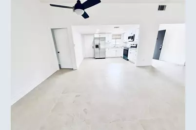 10616 Leafy Way, Orlando, FL 32821 - Photo 5