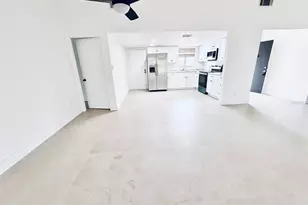 10616 Leafy Way, Orlando, FL 32821 - Photo 5