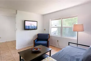 2721 Raeford Rd, Orlando, FL 32806 - Photo 9