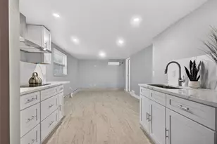 917 1/2 Mack Ave, Orlando, FL 32805 - Photo 3