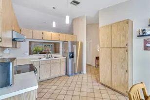 2598 Sheffield Ave, Orlando, FL 32806 - Photo 11