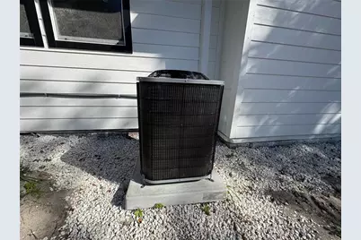 290 E Minnesota Avenue, Orange City, FL 32763 - Photo 7