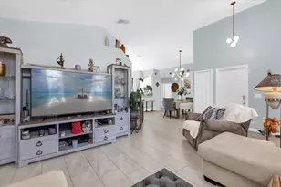 2630 Meadow Oaks Loop, Clermont, FL 34714 - Photo 5