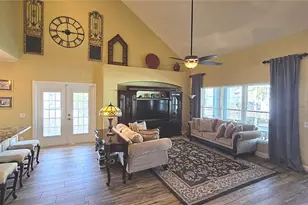 2591 Sand Hill Point Cir, Davenport, FL 33837 - Photo 21