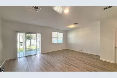 912 Grandin Street, Davenport, FL 33837 - Photo 3