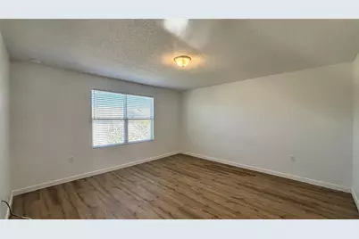 912 Grandin Street, Davenport, FL 33837 - Photo 5